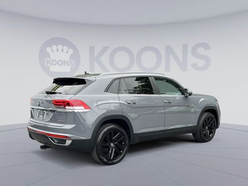 Used 2022 Volkswagen Atlas Cross Sport SE AWD/4WD image 5