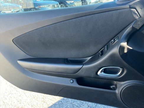 Used 2015 Chevrolet Camaro LT w/ RS Package image 18