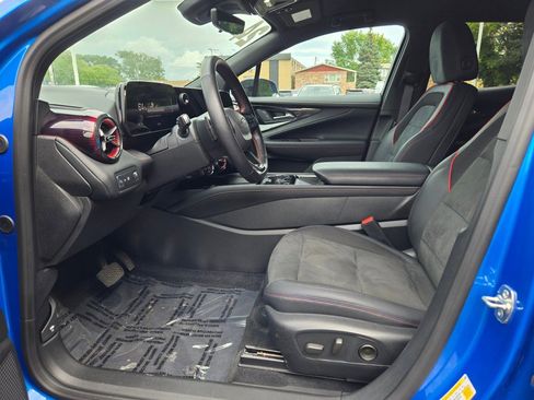 Used 2024 Chevrolet Blazer EV RS image 20