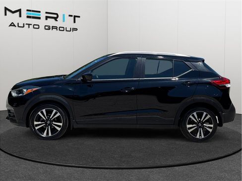 Used 2020 Nissan Kicks SV FWD image 5