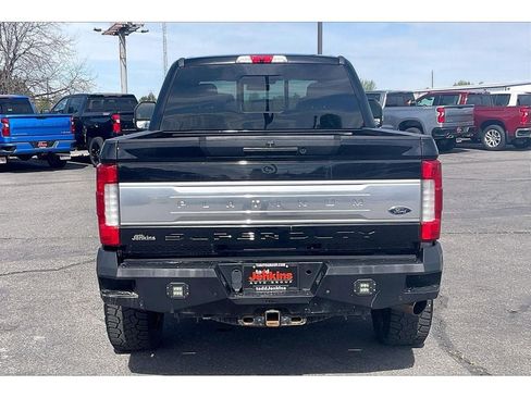 Used 2017 Ford F350 Platinum w/ Platinum Ultimate Package AWD/4WD image 4