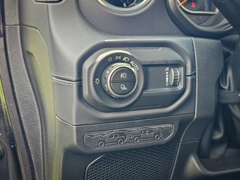 New 2026 Jeep Gladiator Sport AWD/4WD image 14