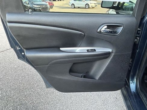 Used 2015 Dodge Journey FWD image 14