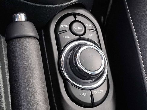 Certified 2023 MINI Cooper S image 21