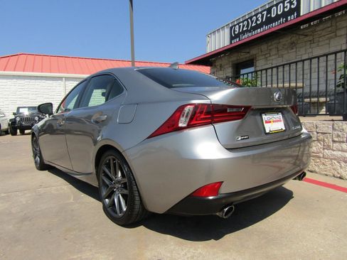 Used 2016 Lexus IS 200t w/ F Sport Package RWD image 3