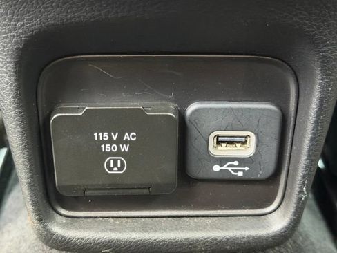 Used 2019 Jeep Compass Latitude w/ Popular Equipment Group AWD/4WD image 30