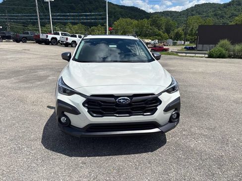Used 2024 Subaru Crosstrek 2.5i Limited w/ Popular Package #4A AWD/4WD image 8