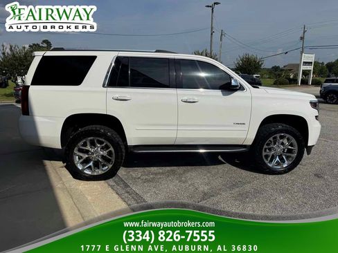Used 2019 Chevrolet Tahoe Premier RWD image 5