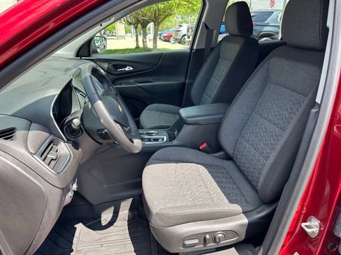Used 2023 Chevrolet Equinox LT FWD image 15
