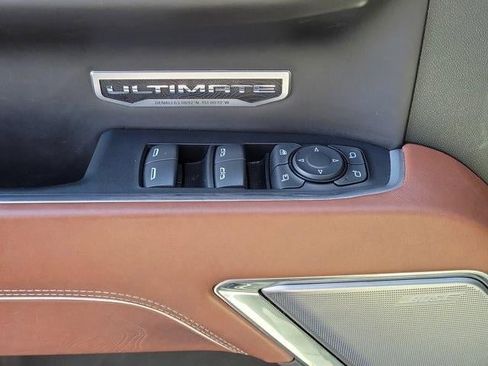 Used 2024 GMC Sierra 1500 Denali Ultimate image 33