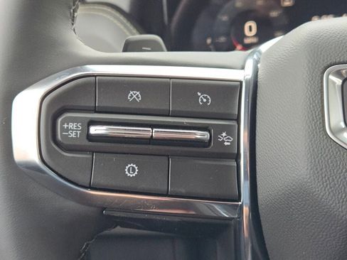 New 2026 GMC Yukon XL Elevation image 30