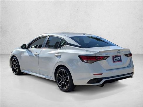 Certified 2024 Nissan Sentra SR FWD image 8