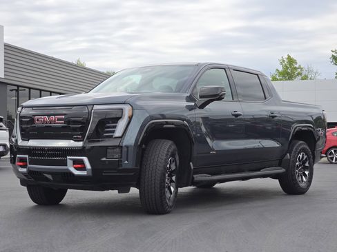 Used 2026 GMC Sierra EV AT4 AWD/4WD image 3