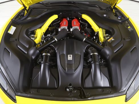 Used 2022 Ferrari Portofino M RWD image 88