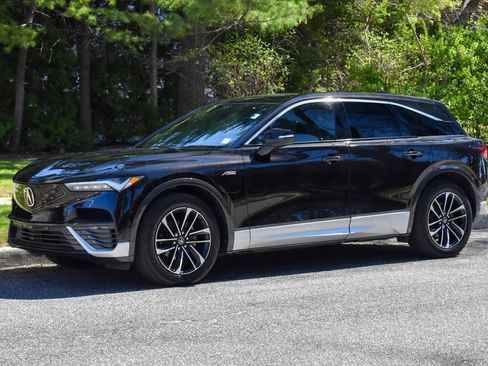 Used 2024 Acura ZDX A-Spec image 2