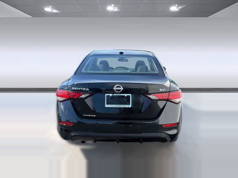 Used 2024 Nissan Sentra SV FWD image 10