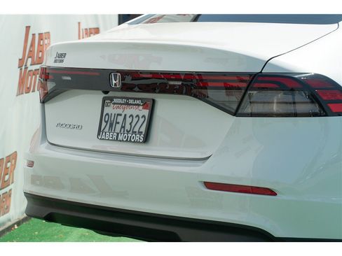 Used 2025 Honda Accord SE image 8