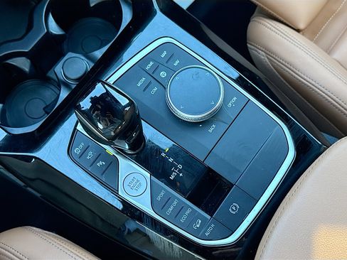 Used 2022 BMW X3 M40i w/ Premium Package image 29