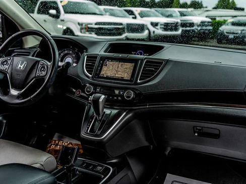 Used 2015 Honda CR-V Touring image 36