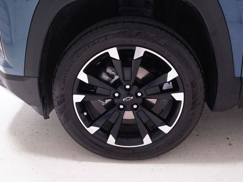 Used 2025 Chevrolet Equinox RS w/ Convenience Package III AWD/4WD image 36