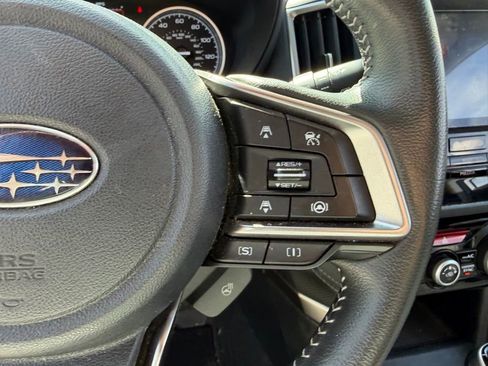 Used 2023 Subaru Forester Limited image 32