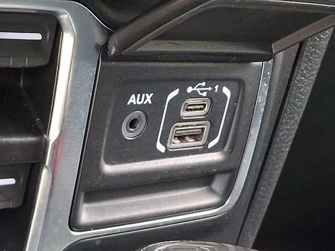 Used 2024 Jeep Wrangler Unlimited Rubicon w/ Safety Group AWD/4WD image 23