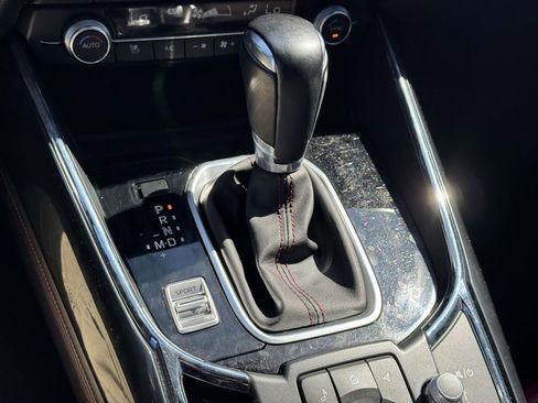 Used 2023 MAZDA CX-9 Carbon Edition image 28