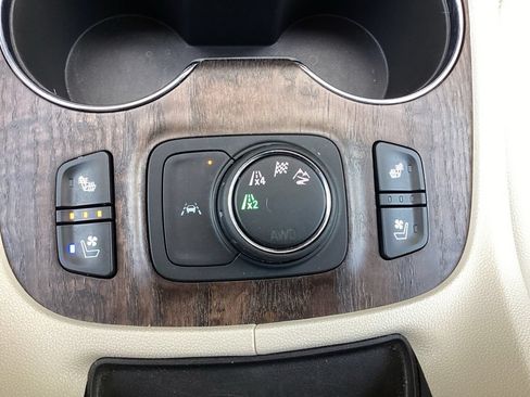 Used 2022 GMC Acadia Denali w/ Denali Technology Package AWD/4WD image 70