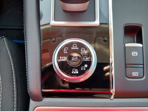 Used 2023 Mitsubishi Outlander ES image 29