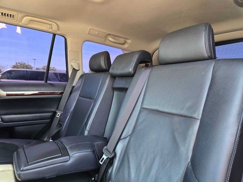 Used 2017 Lexus GX 460 Premium w/ Premium Package AWD/4WD image 21