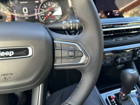 New 2026 Jeep Compass Latitude image 26