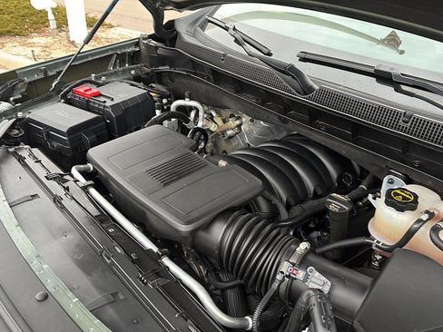 Used 2024 Chevrolet Tahoe Z71 image 10