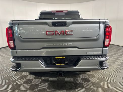 Used 2024 GMC Sierra 1500 Elevation w/ Elevation Premium Package AWD/4WD image 3