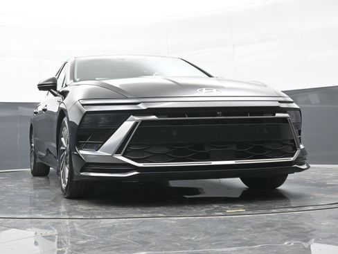 Certified 2025 Hyundai Sonata Limited image 43