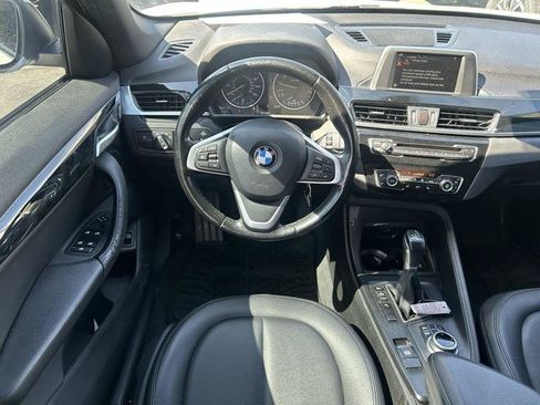 Used 2017 BMW X1 sDrive28i FWD image 9