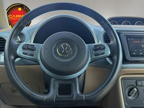 Used 2013 Volkswagen Beetle TDI FWD image 18