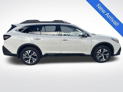 Used 2020 Subaru Outback Touring w/ Popular Package #2 AWD/4WD image 8