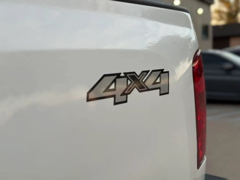 Used 2013 Chevrolet Silverado 2500 LT w/ Interior Plus Package AWD/4WD image 42