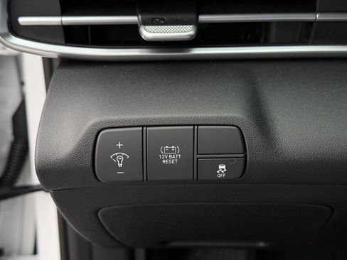 New 2026 Hyundai Elantra Blue image 17