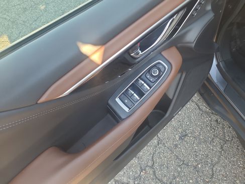 Used 2022 Subaru Outback Touring image 14