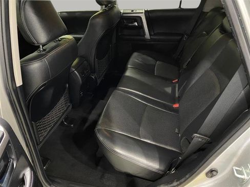 Used 2016 Toyota 4Runner Limited AWD/4WD image 21