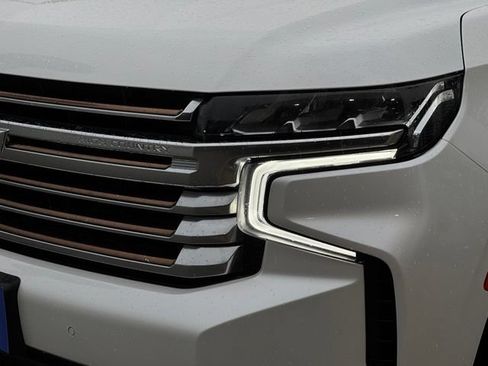 Used 2021 Chevrolet Tahoe High Country AWD/4WD image 41