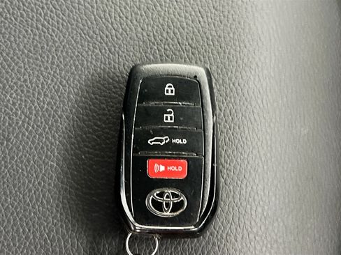 Used 2024 Toyota Land Cruiser image 36