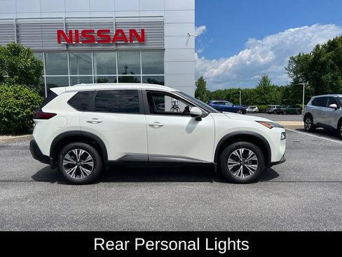 Certified 2023 Nissan Rogue SV w/ SV Premium B Package AWD/4WD image 19