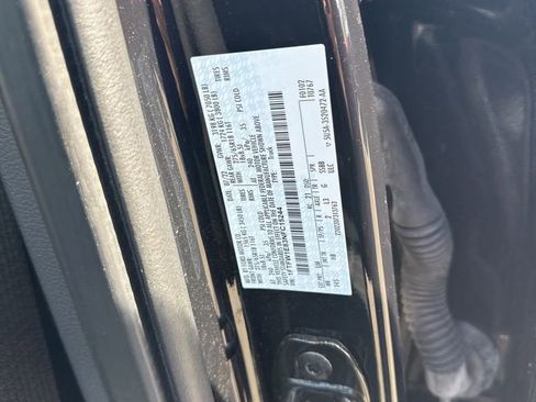 Used 2022 Ford F150 Lariat w/ Trailer Tow Package image 36