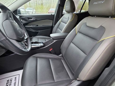 Used 2025 Chevrolet Trax ACTIV w/ Driver Confidence Package FWD image 15