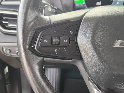 Used 2022 Chevrolet Bolt EUV Premier FWD image 26