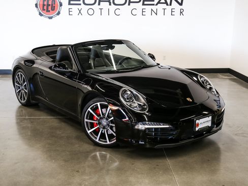 Used 2013 Porsche 911 Carrera S RWD image 2