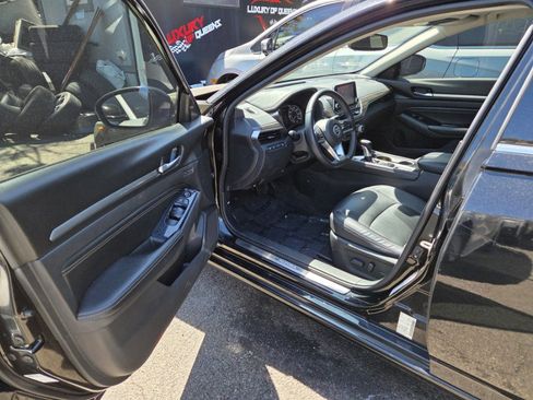 Used 2021 Nissan Altima 2.5 Platinum AWD/4WD image 7