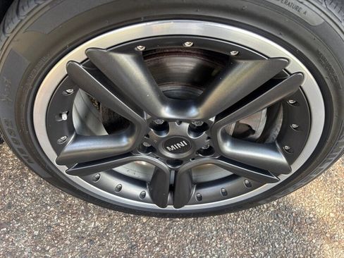 Used 2011 MINI Cooper Countryman S image 14